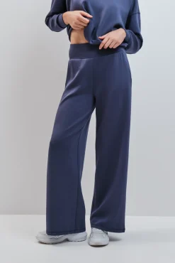 Pantalón largo ancho modal azul