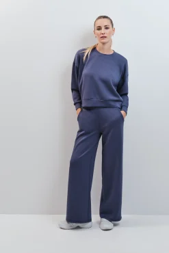 Pantalón largo ancho modal azul