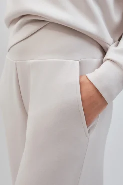 Pantalón largo ancho modal gris oscuro