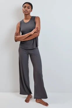 Pantalón largo palazzo rib gris
