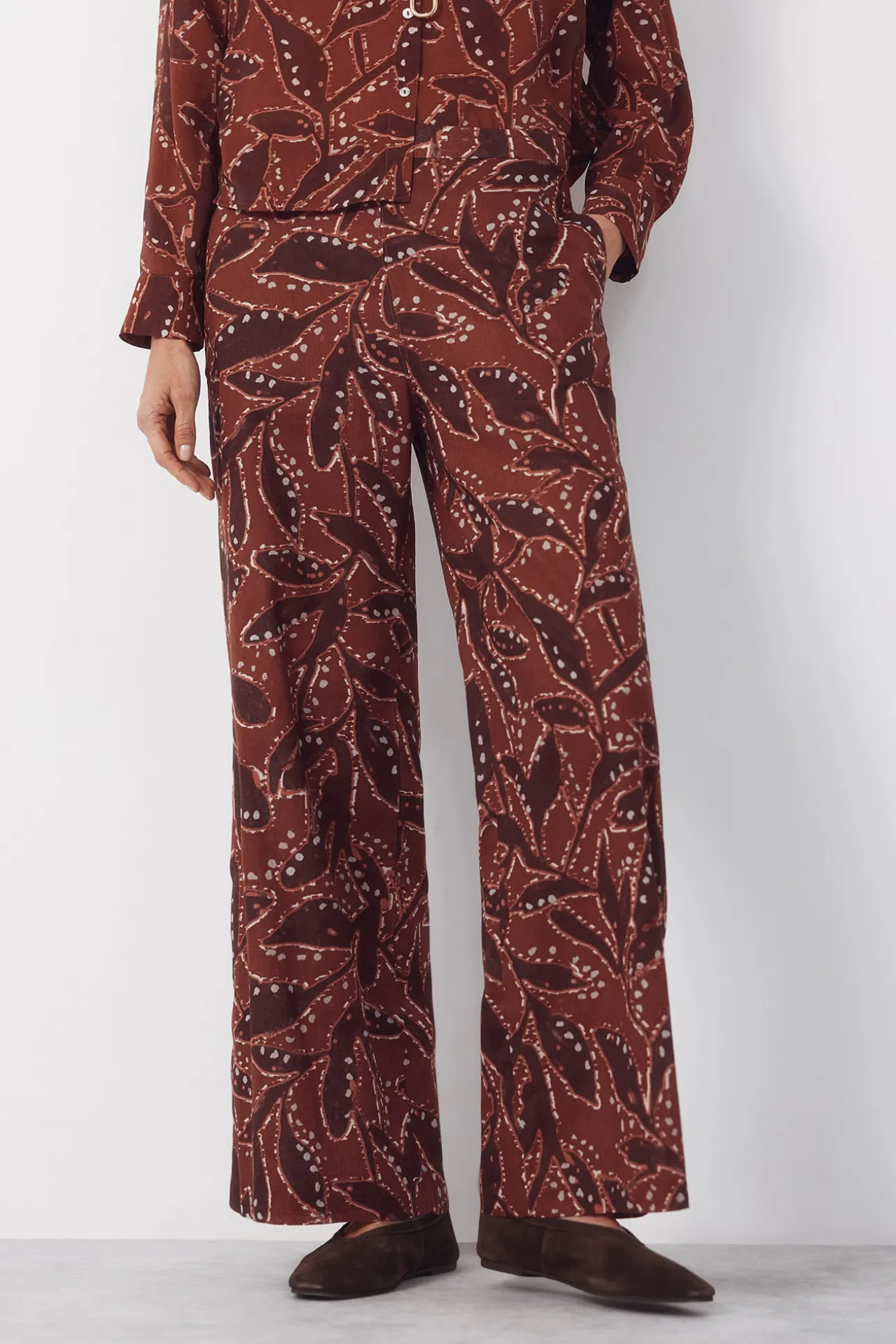 Pantalón lino estampado
