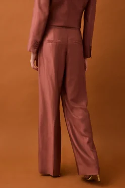 Pantalón metálico