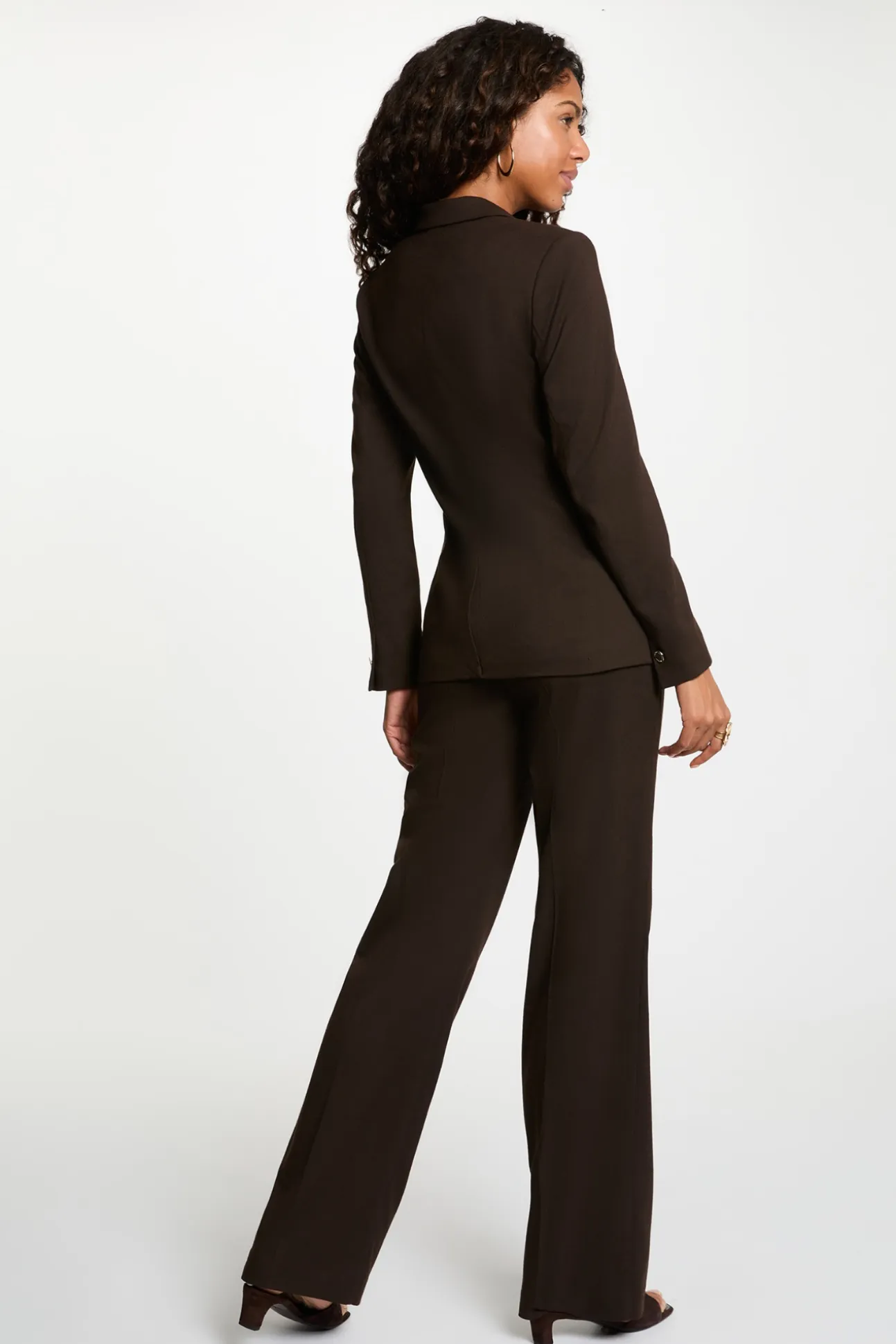 Pantalón recto de tiro alto