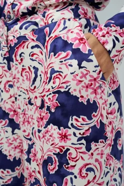 Pantalón regular con estampado floral