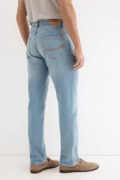 Pantalón vaquero ligero regular fit