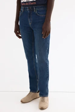 Pantalón vaquero ligero slim fit