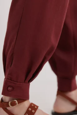 Paola. Pantalón fit bombacho