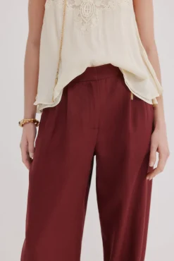 Paola. Pantalón fit bombacho