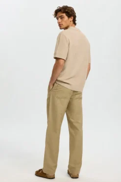 Polo de punto con cuello abierto