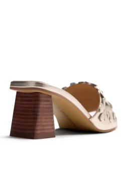 Sandalias mules tacón piel