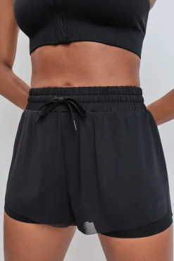 Short ultra ligero malla negro