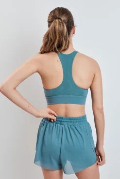 Short ultra ligero malla verde