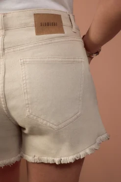 Short vaquero desflecado