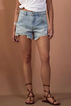 Short vaquero desflecado
