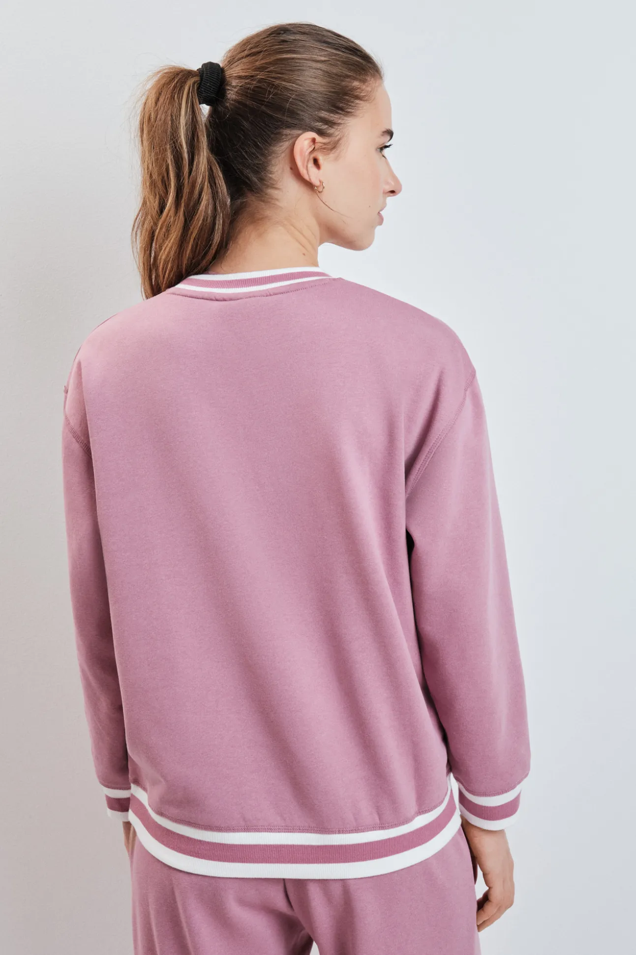Sudadera college felpa rosa