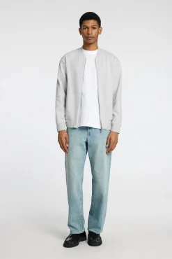 Sudadera estilo Bomber confeccionada con algodón orgánico