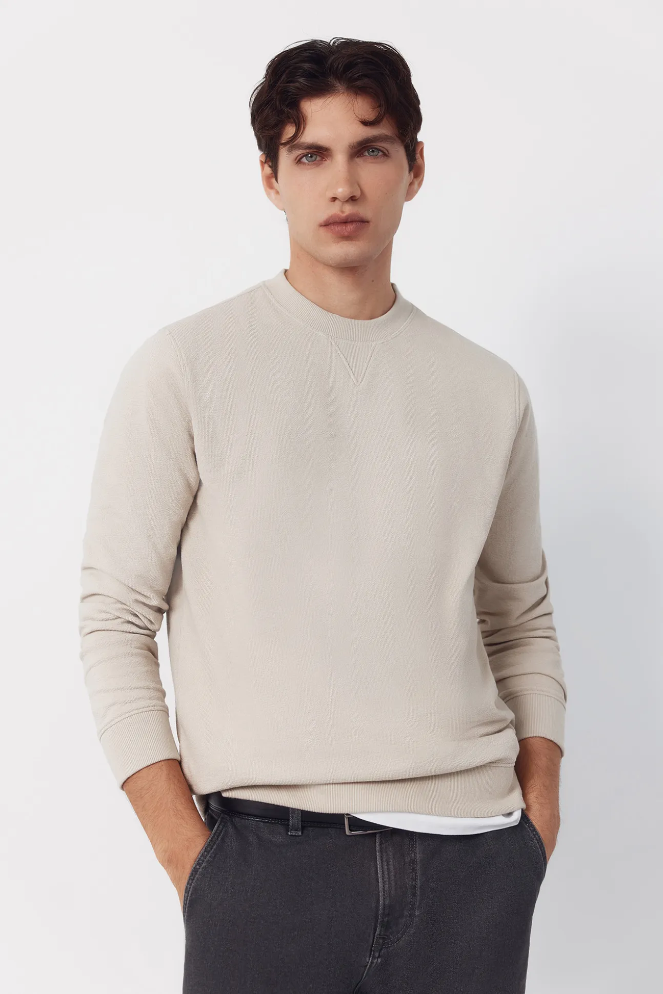 Sudadera estructura cuello caja