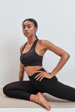Sujetador deportivo negro cremallera central SEAMLESS FIT