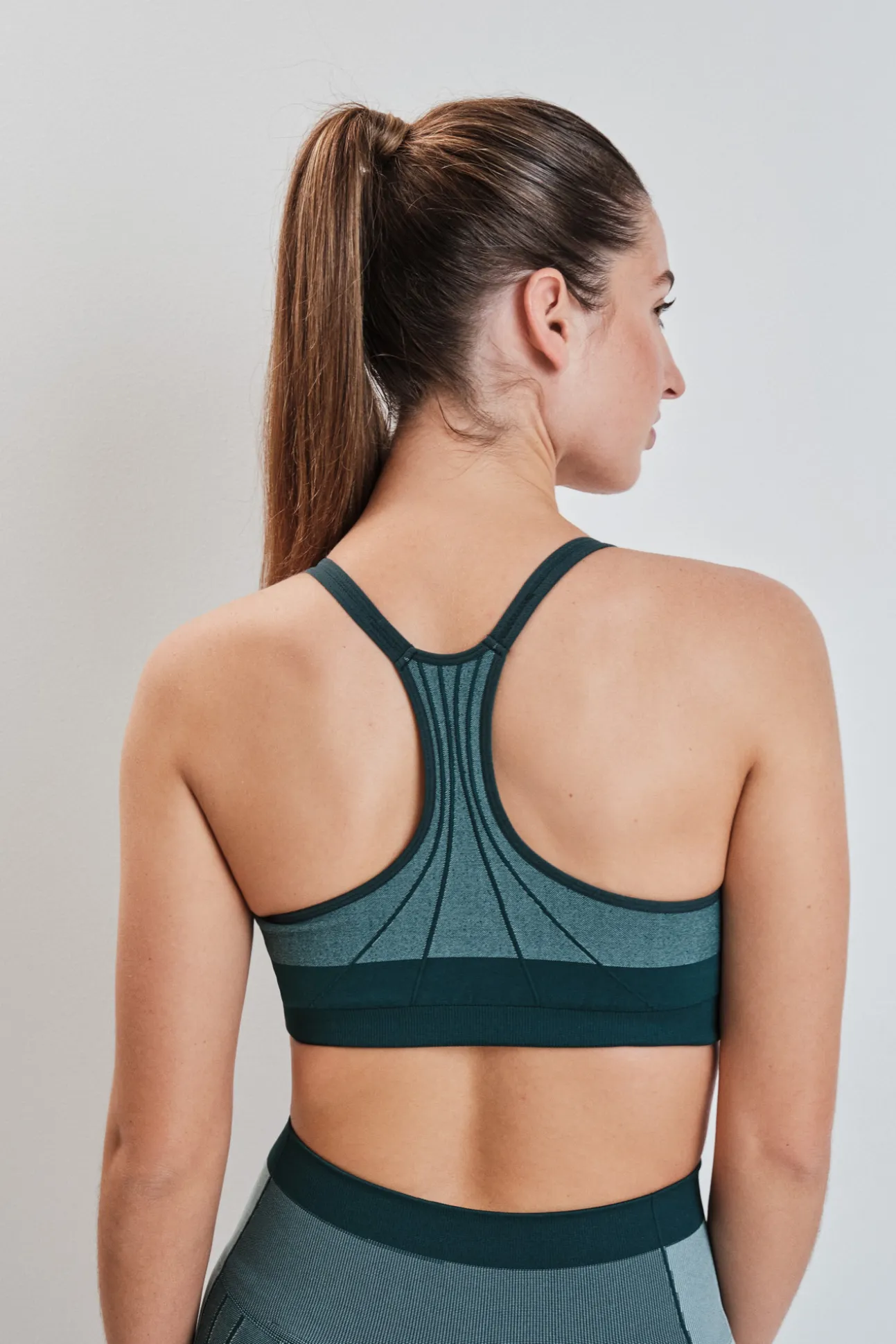 Sujetador deportivo SEAMLESS COMFORT verde