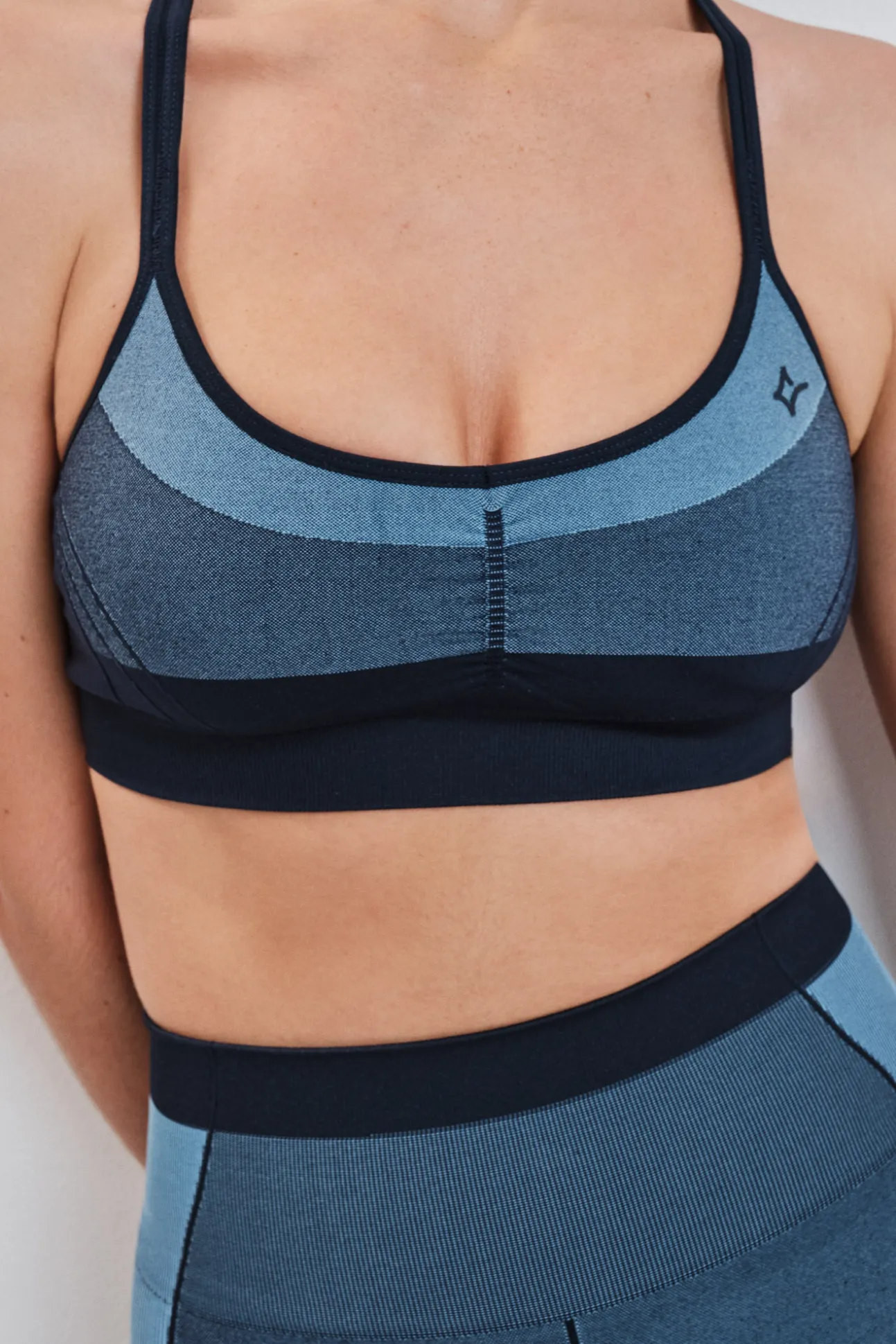 Sujetador deportivo SEAMLESS COMFORT azul