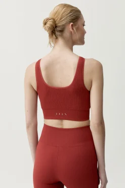 Top deportivo Zinara rojo