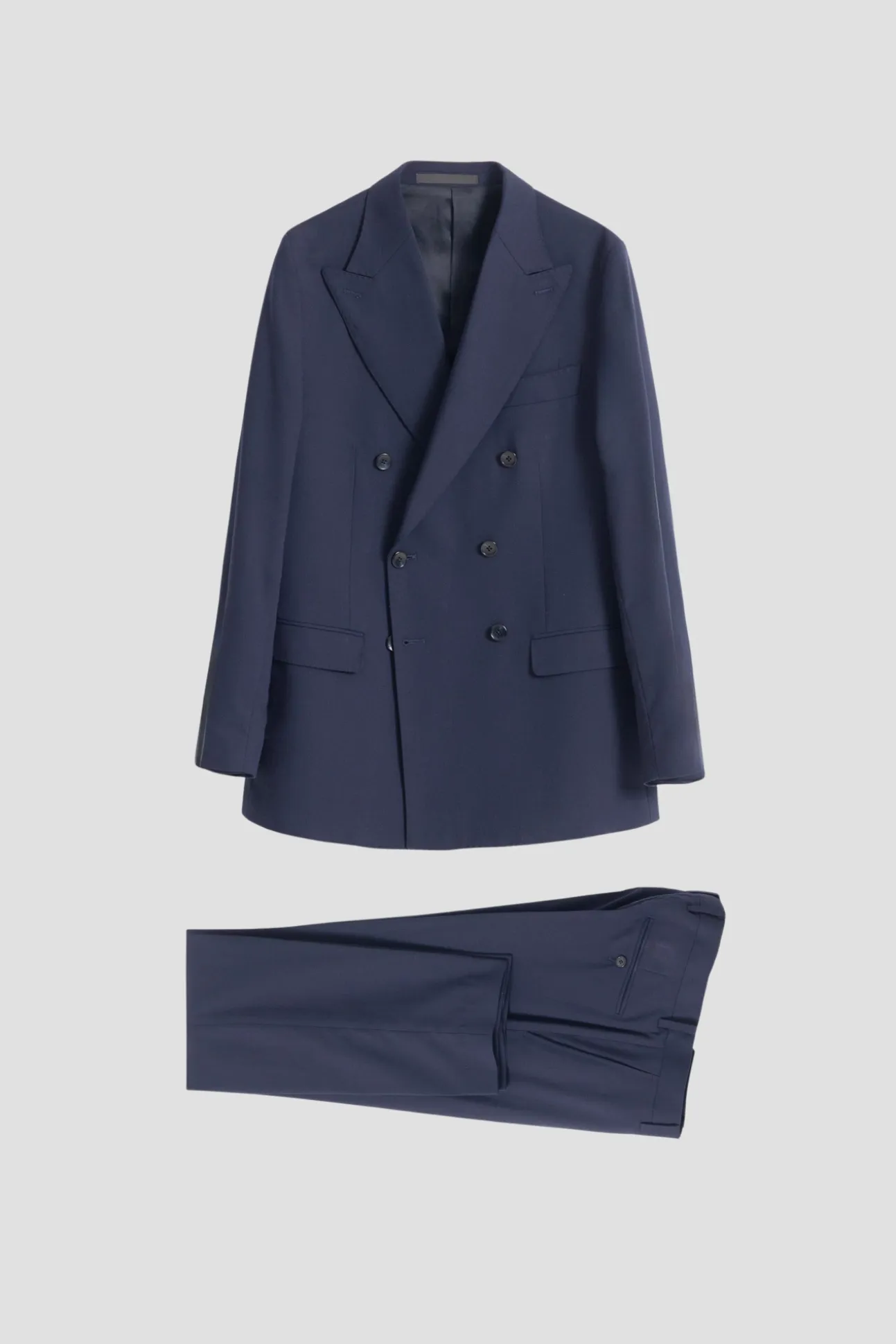Traje cruzado