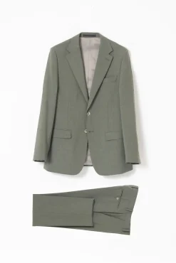 Traje fil a fil