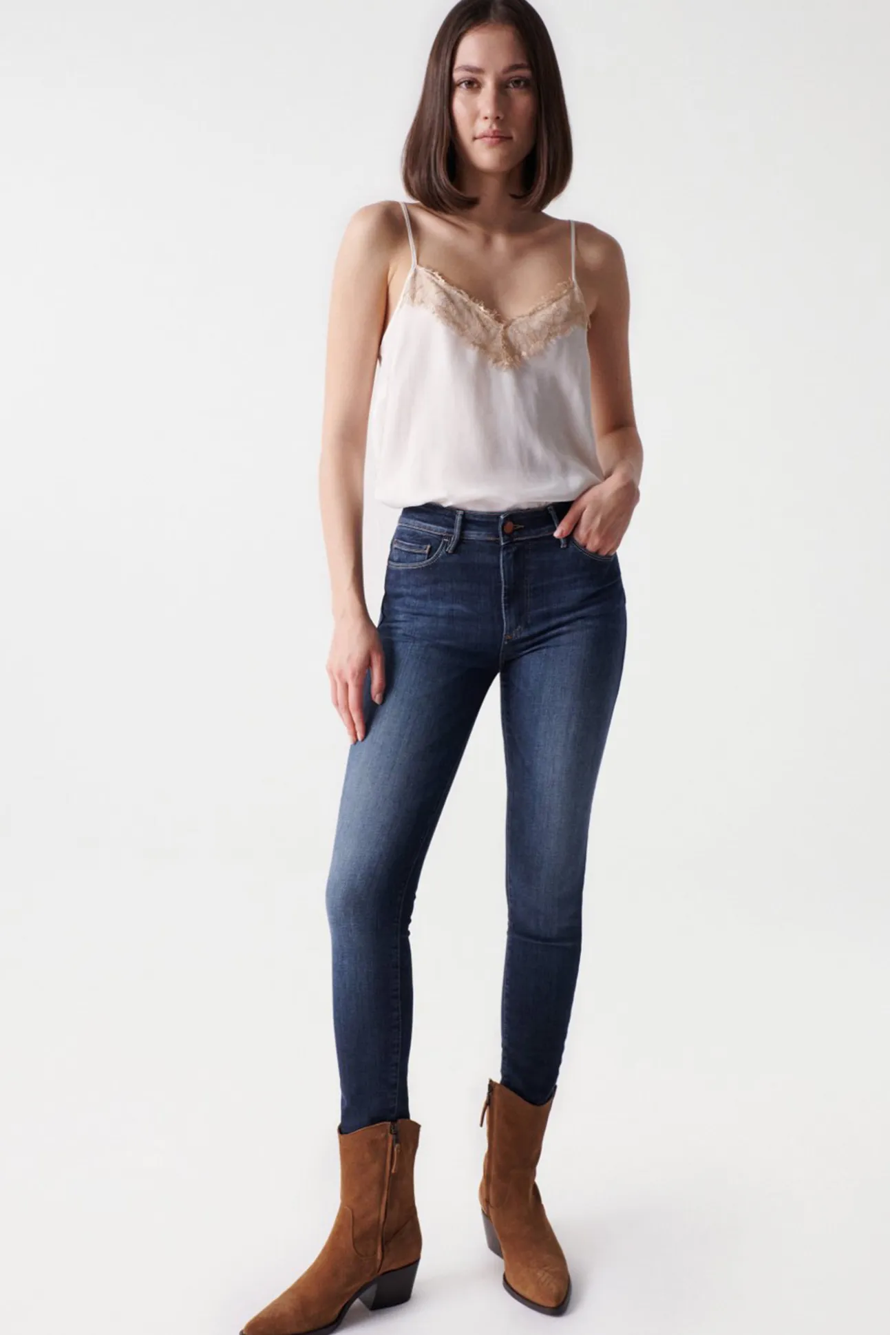 Vaqueros destiny push up skinny con lavado oscuro