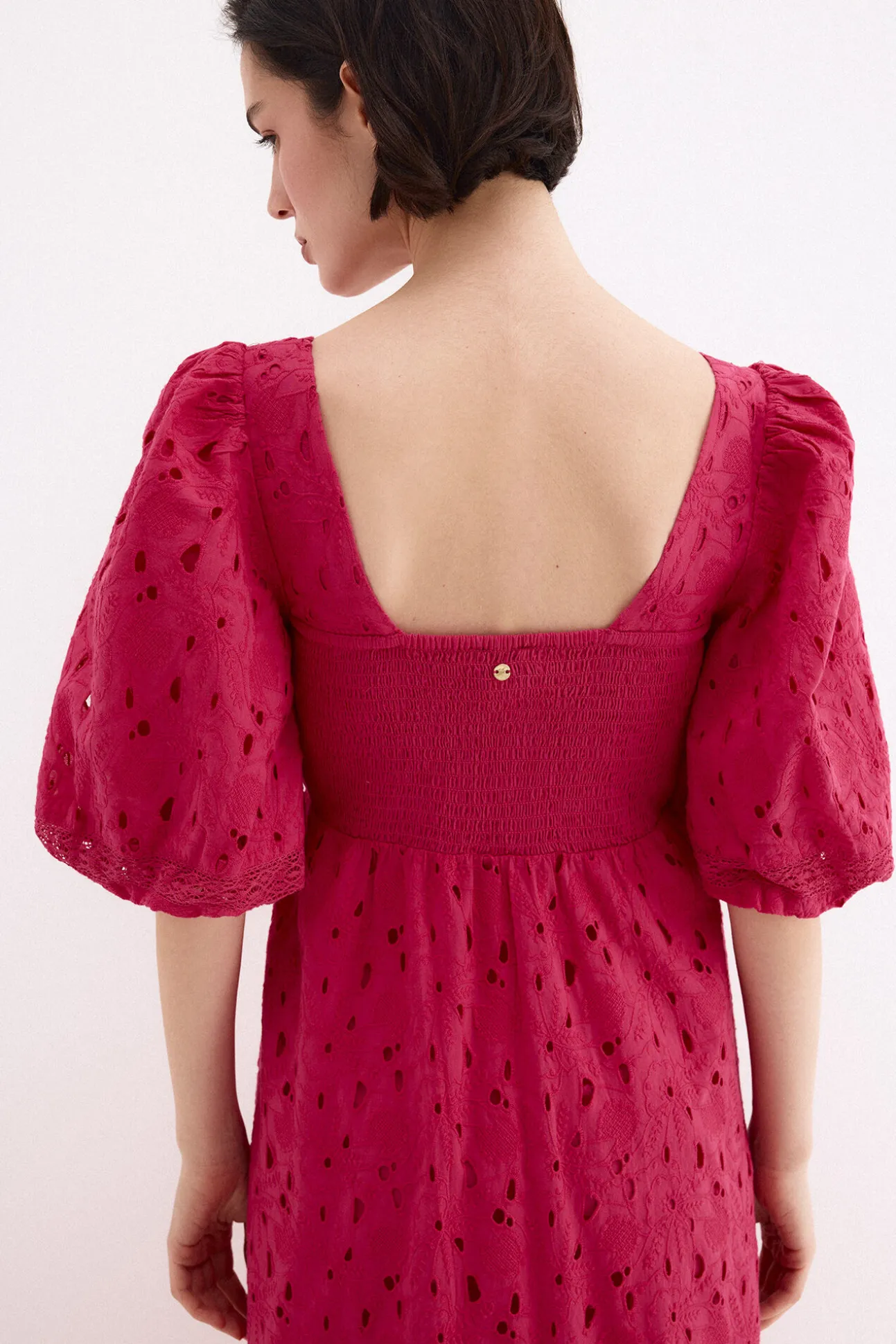 Vestido algodón bordados