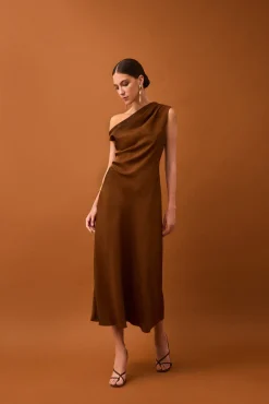 Vestido asimétrico midi