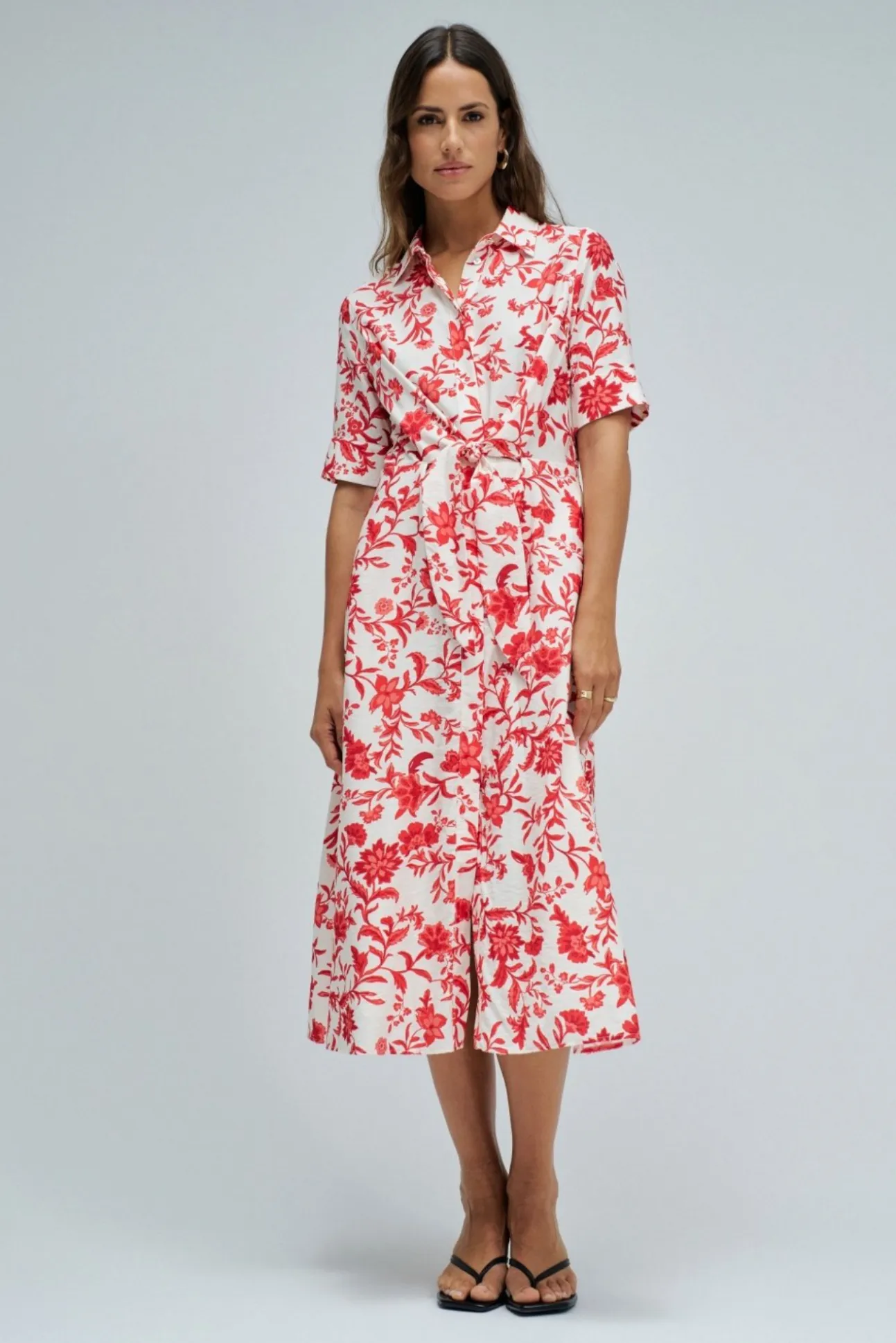 Vestido camisero con estampado floral