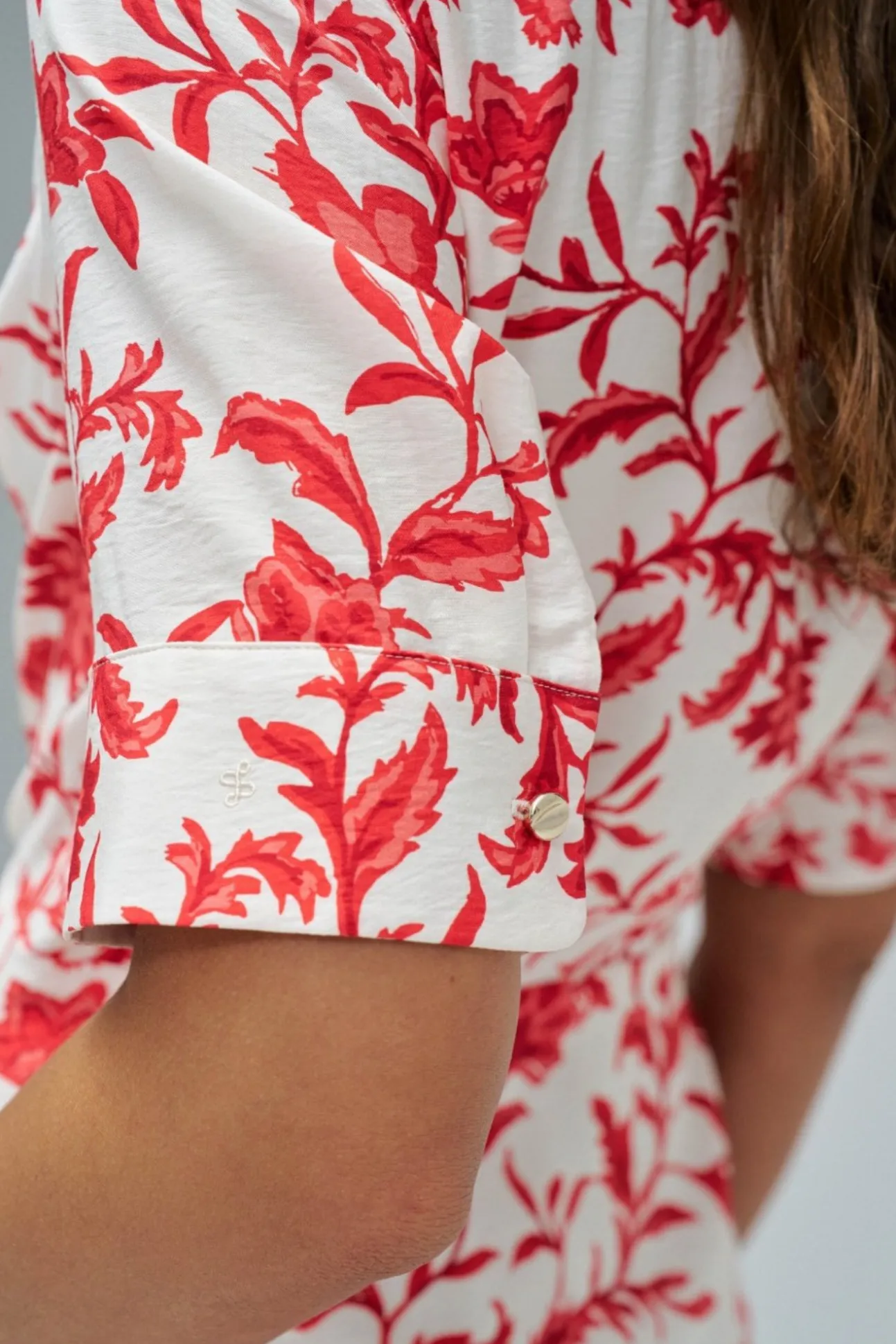 Vestido camisero con estampado floral