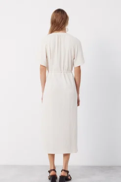 Vestido cinturón estructura