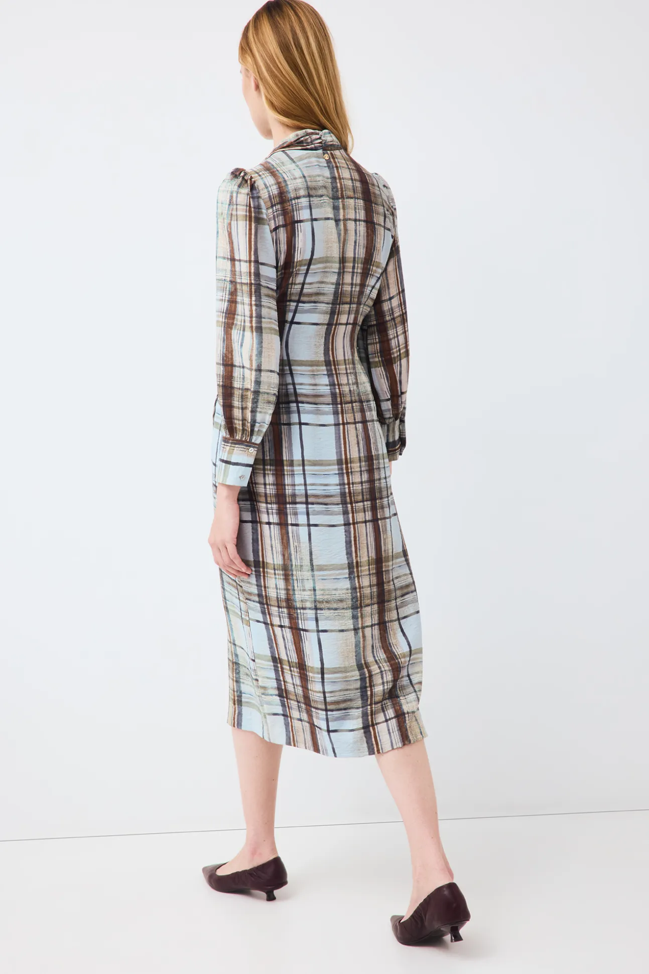 Vestido efecto cruzado manga larga