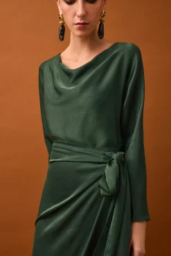 Vestido efecto envolvente manga larga