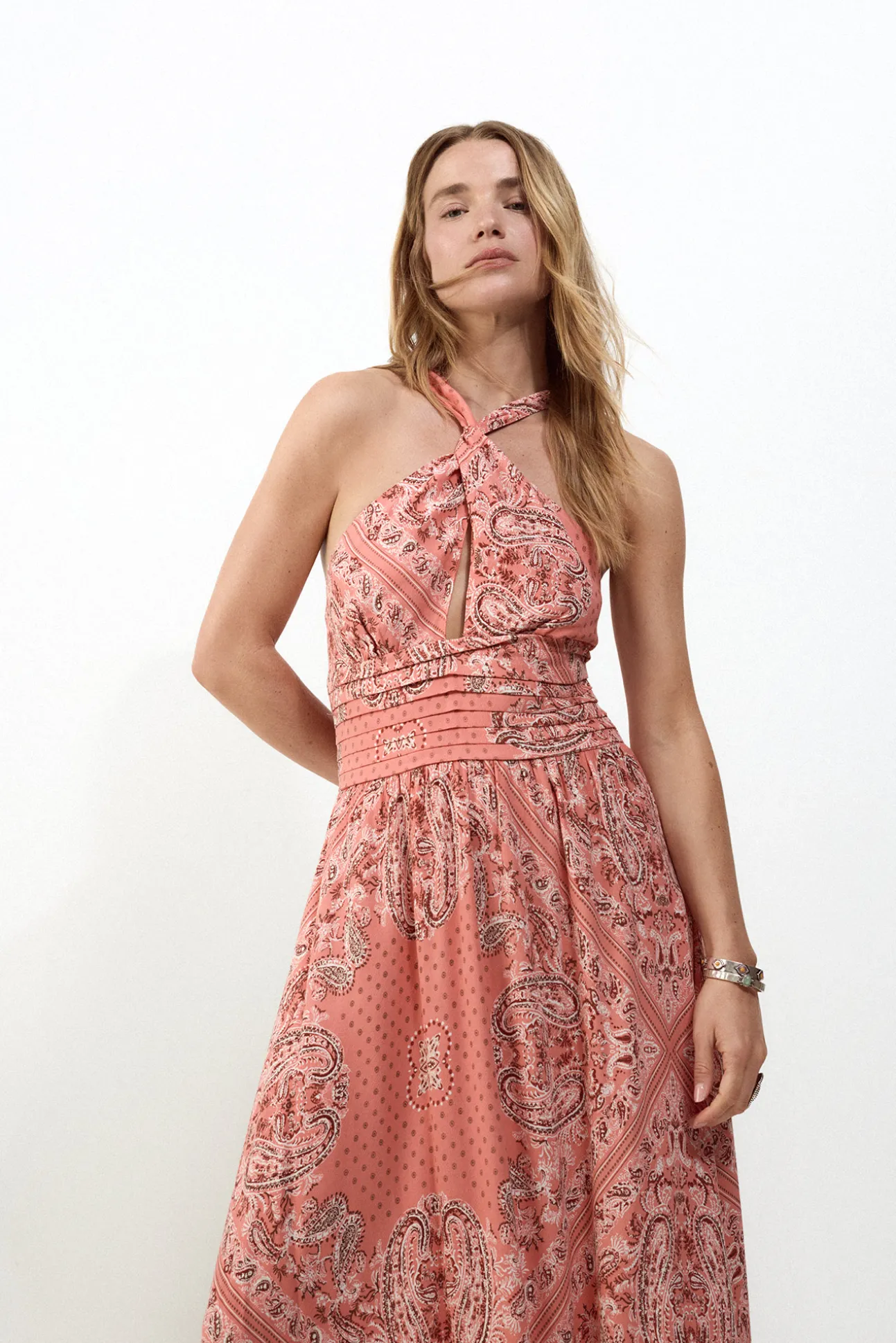 Vestido estampado halter