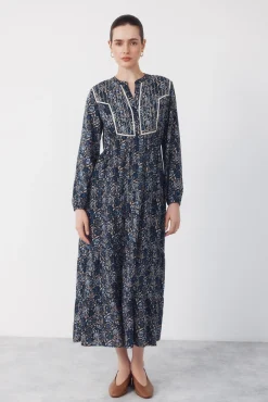 Vestido fluido estampado