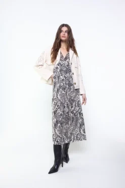 Vestido fluido jacquard