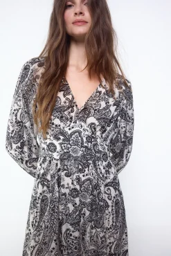 Vestido fluido jacquard