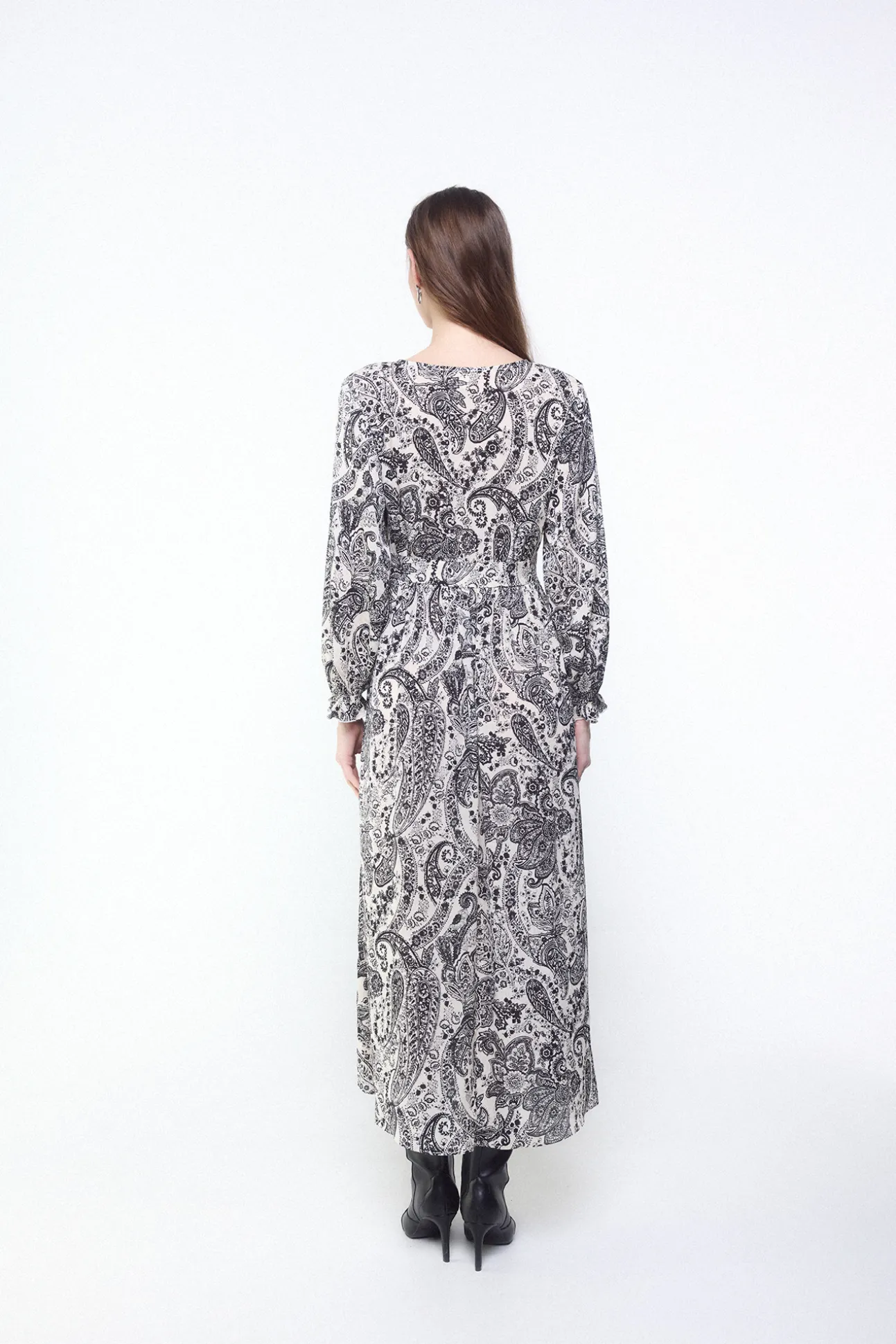 Vestido fluido jacquard