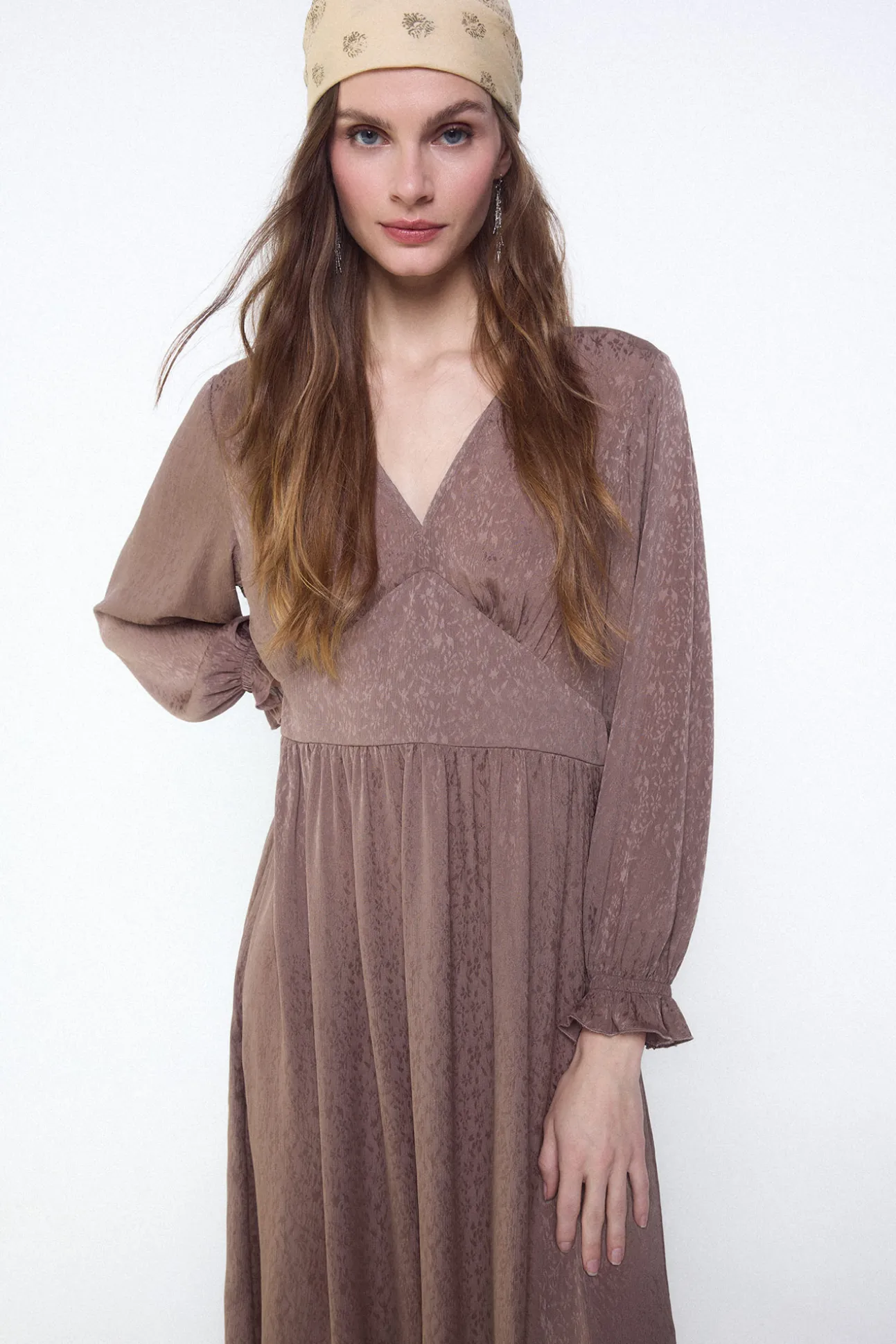 Vestido fluido jacquard