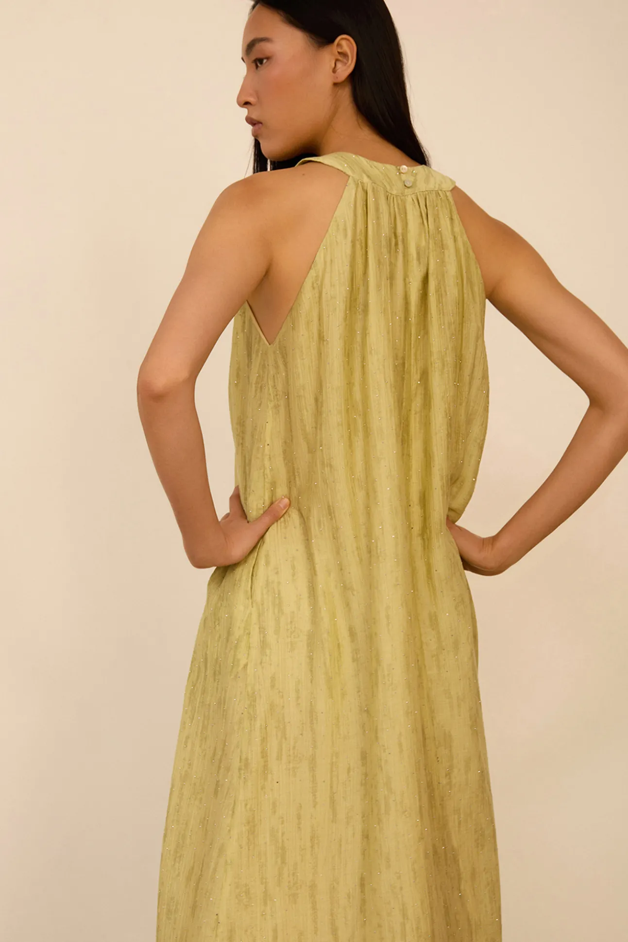 Vestido largo cuello halter