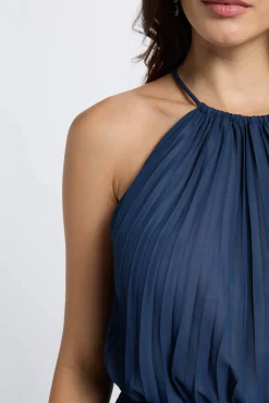 Vestido largo plisado