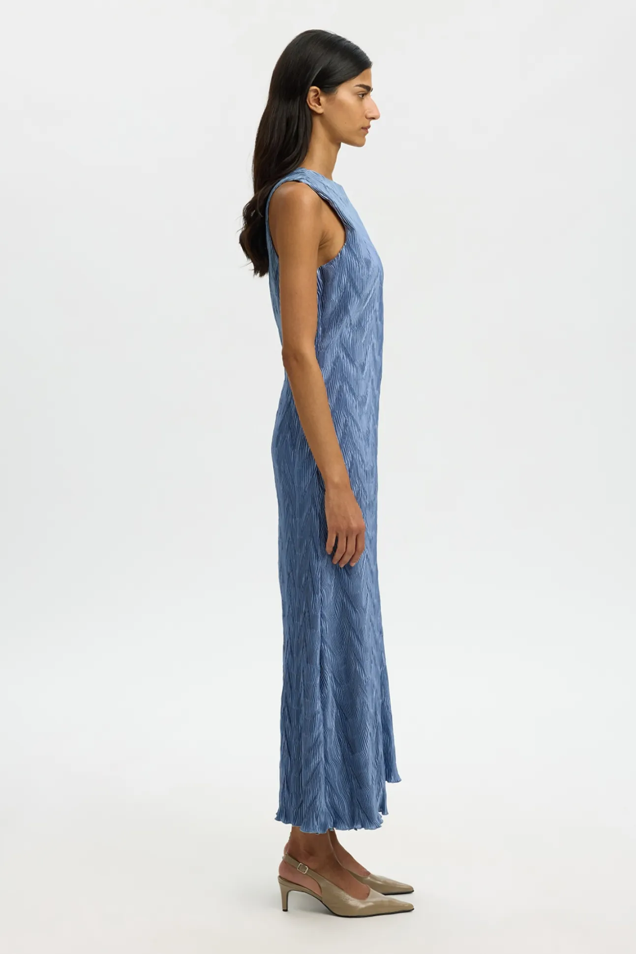 Vestido largo tejido plisado