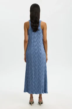 Vestido largo tejido plisado