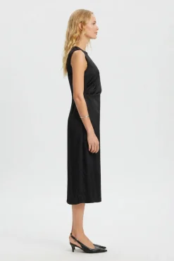 Vestido midi sin mangas