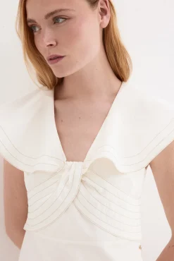 Vestido midi volantes