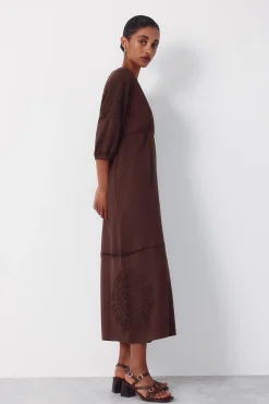 Vestido parche guipur floral