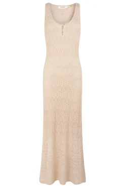 Vestido punto calado