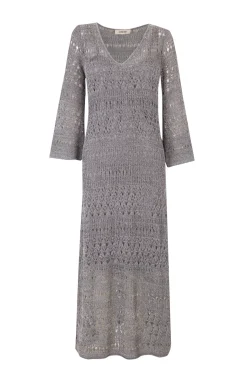 Vestido punto calado